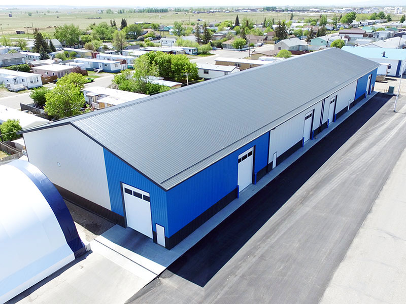 Commercial Shop in FC-36 Siding in Royal Blue, Bright White and Black