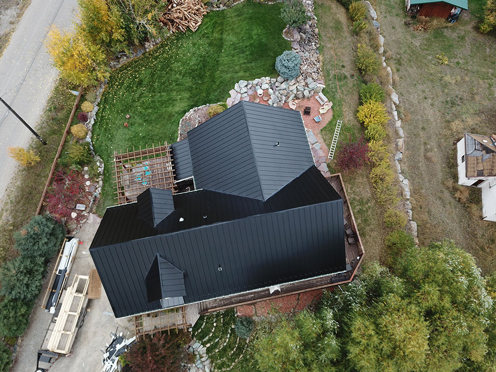 Residential Roof in Black 16" FormaLoc with Striations