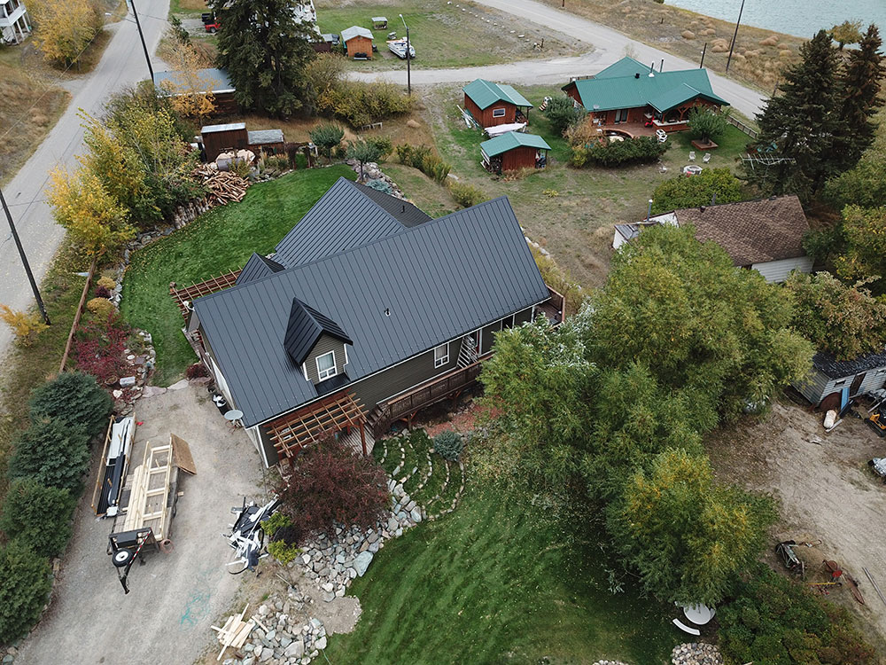 Residential Roof in Black 16" FormaLoc with Striations