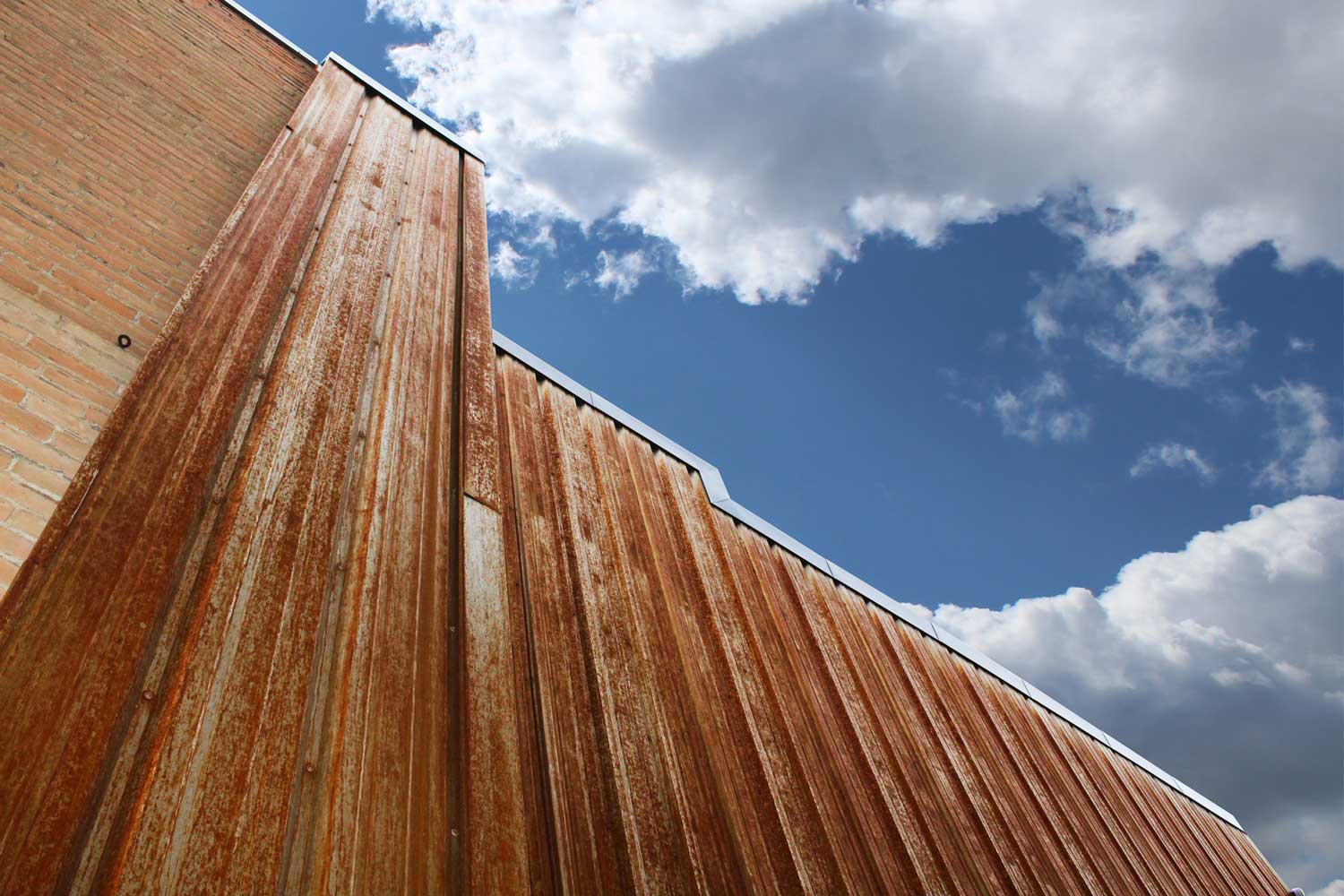 Commercial Building with FA Panel Weathering Steel