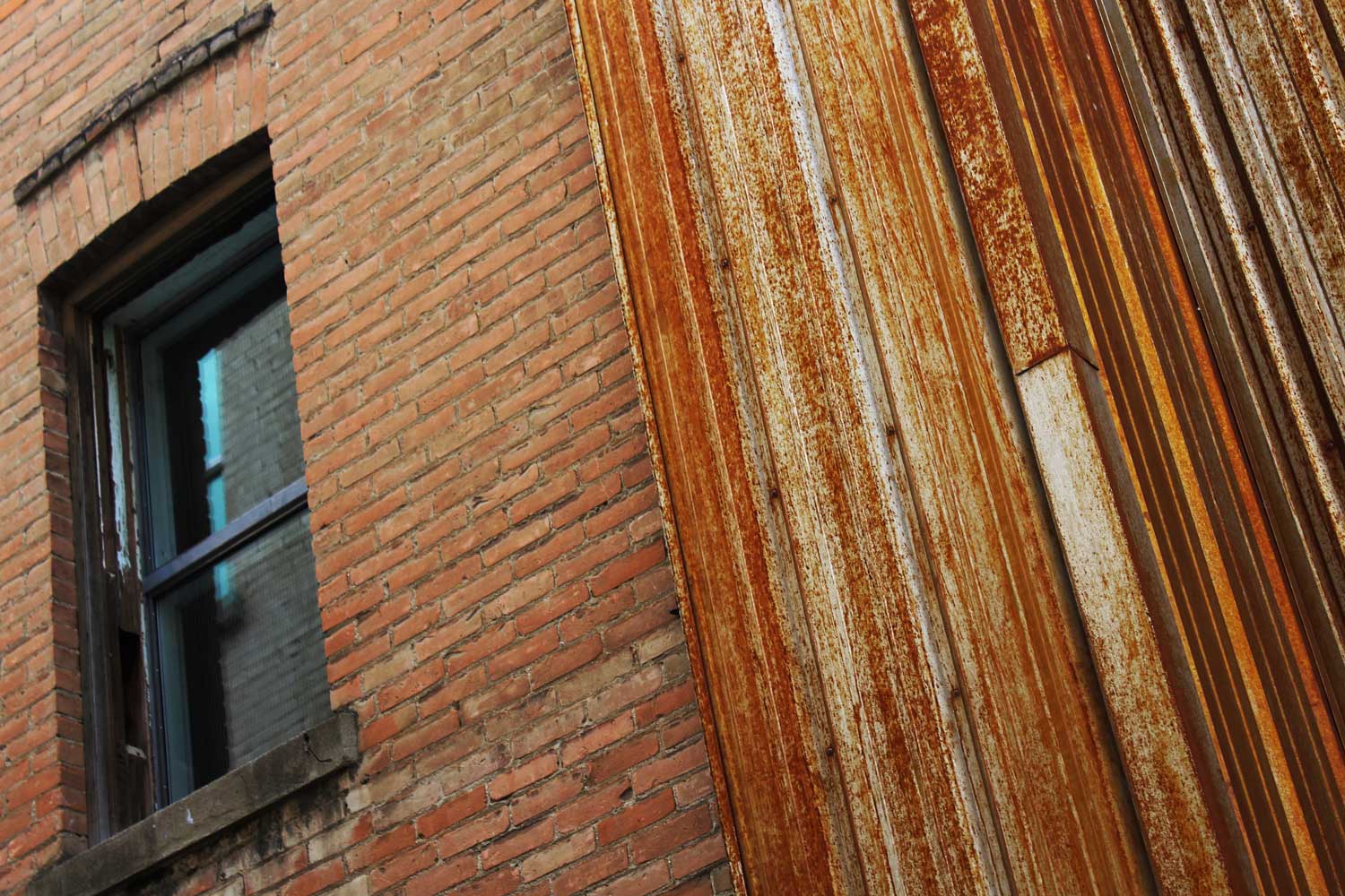 Commercial Building with FA Panel Weathering Steel