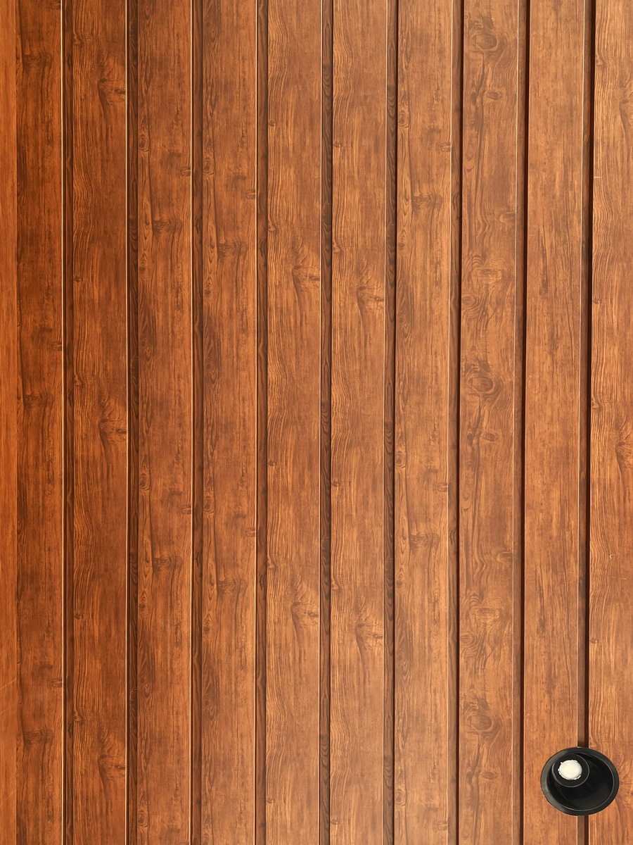 Forma Plank in Frontier Woodgrain