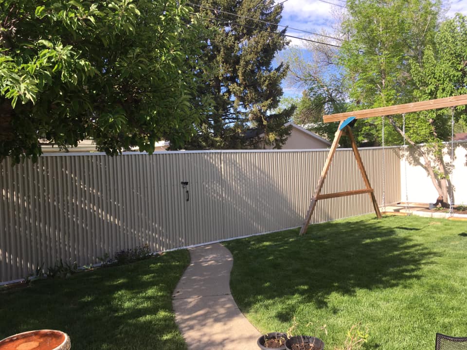 7/8" Corrugated Fencing