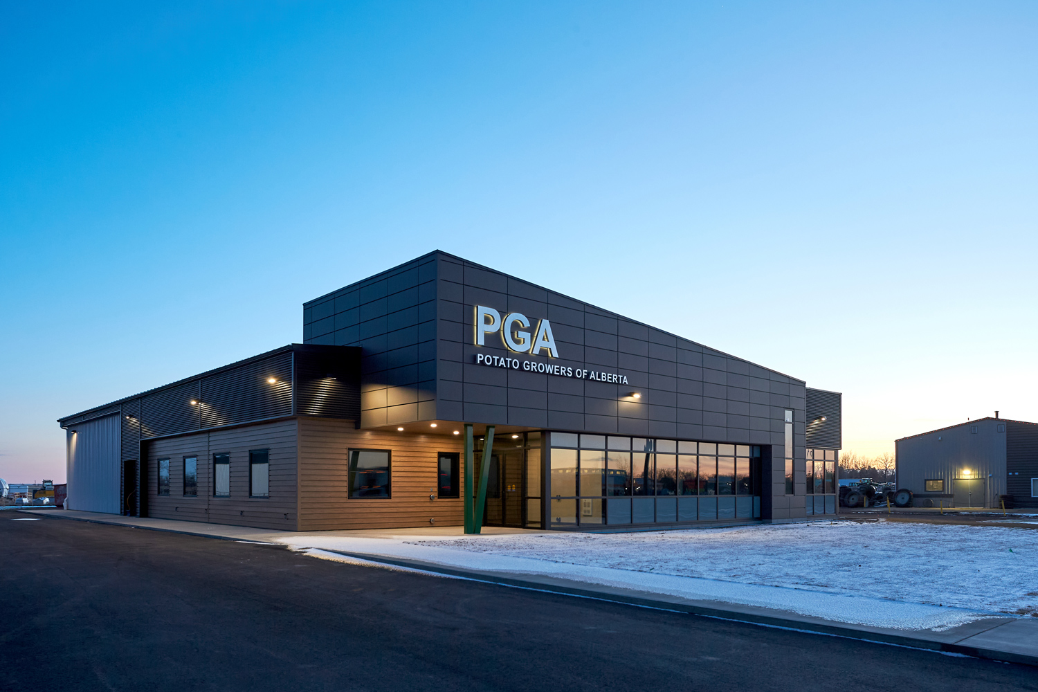 Commercial Building with Expand Panels in Textured Graphite - Photography by Dan Banko