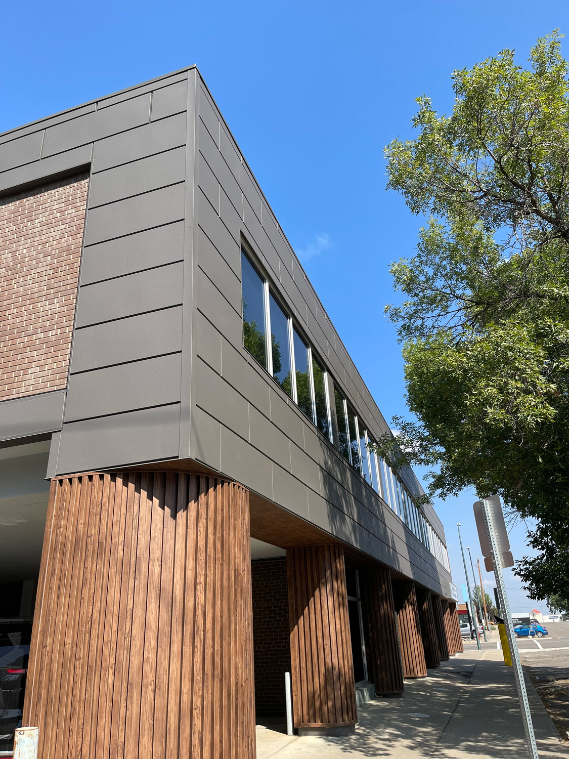 Commercial Building with Expand Modular Panels in Textured Graphite