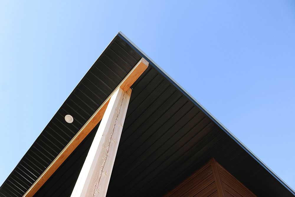 II/6 Reverse Soffit in Black