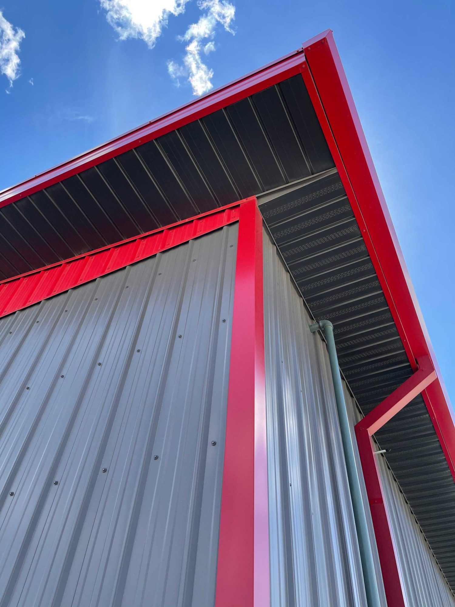 II/6 Reverse Soffit in Black